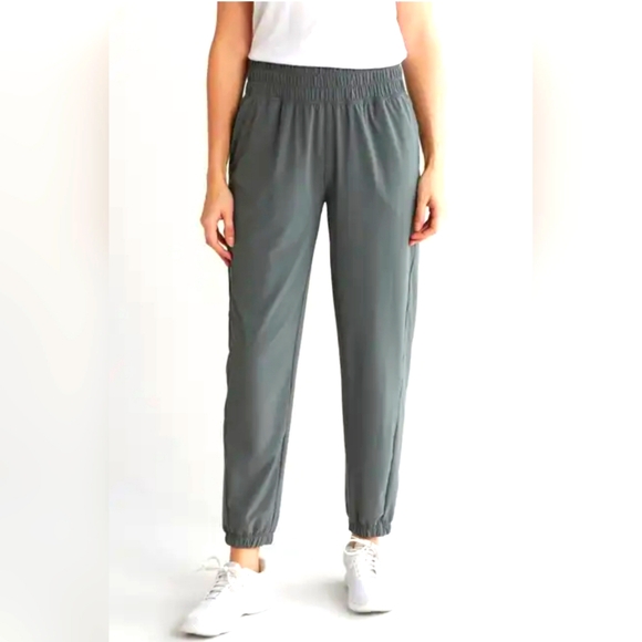 NWT Zella Interval High Waist track pants in urban green size medium - Picture 1 of 14